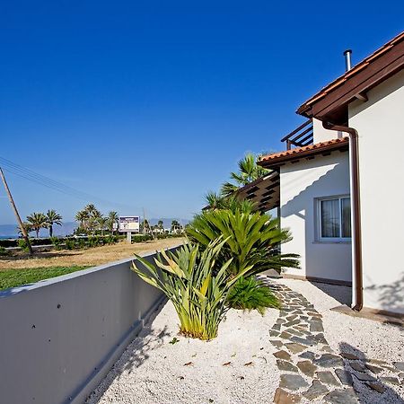 G&E Beach Apartments Polis Extérieur photo